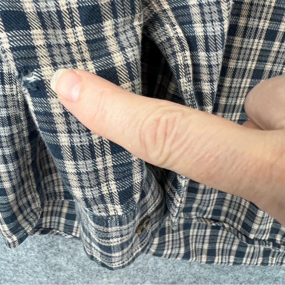 TOWNCRAFT Men's Plaid Flannel Button Down Collared Cotton Blue Size Large FLAW - Picture 7 of 10